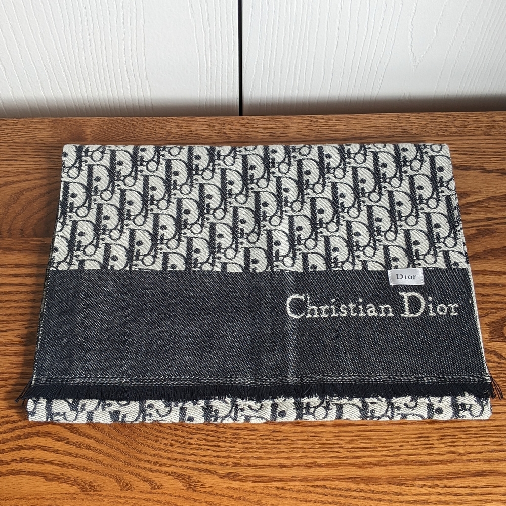 Christian Dior CD Oblique 35 X 180 cm 540 Bleu Monogram Scarf NWT